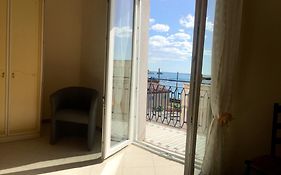 Holiday Rentals Taormina